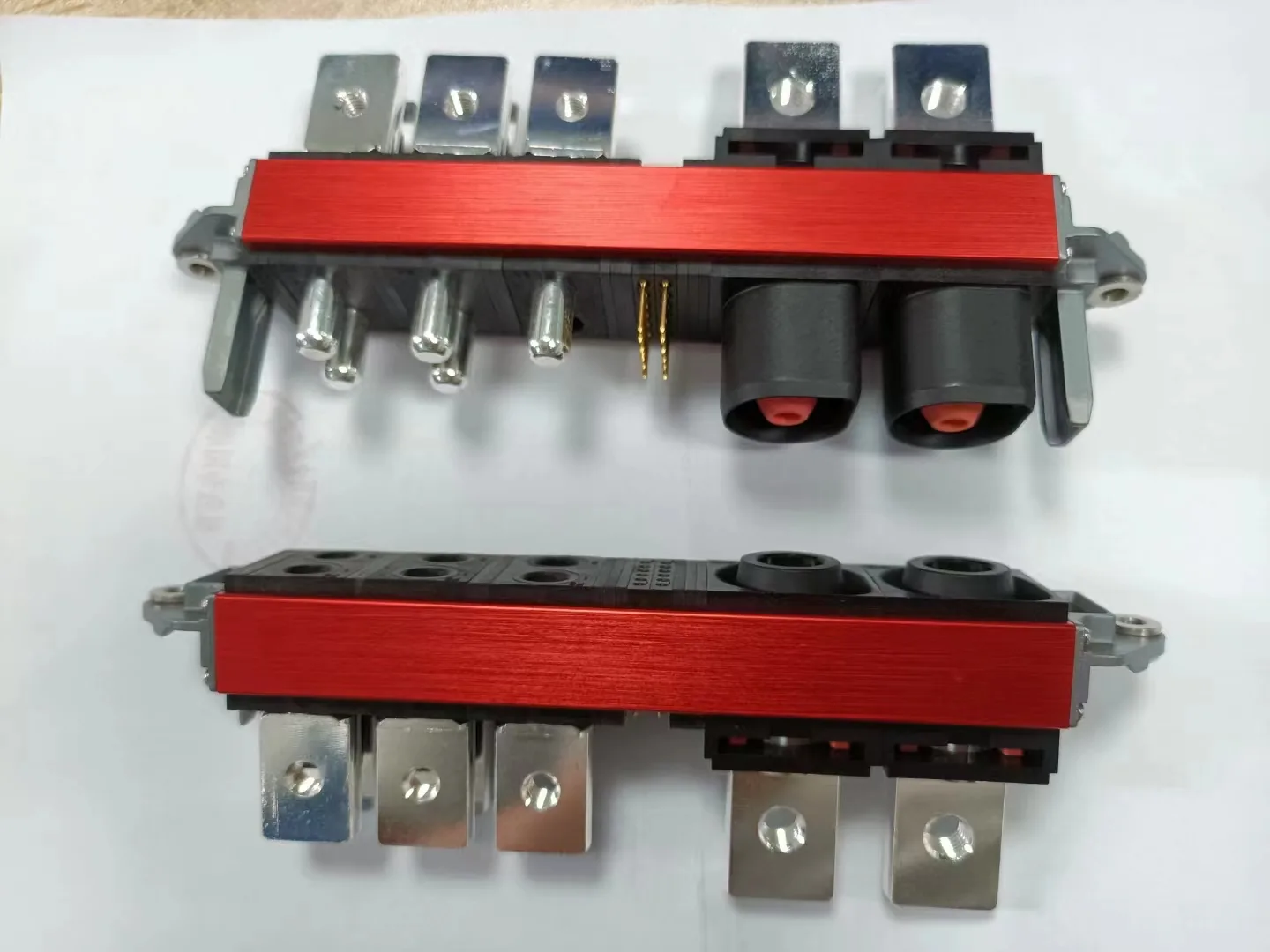 JDE series: transportation rail connectors, testing and measurement connectors, new energy vehicle connectors aerospace connectors, military connectors, AGV connectors, industrial automation connectors, ​testing and measurement connectors, drone connectors